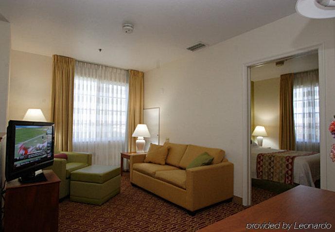 Towneplace Suites By Marriott Fort Lauderdale Weston Room photo