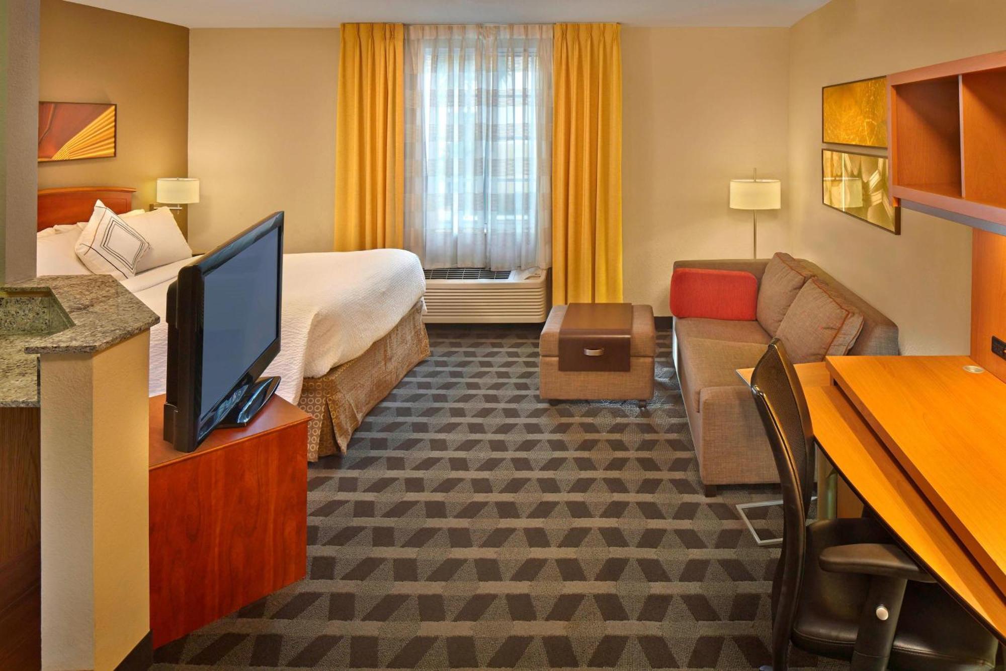 Towneplace Suites By Marriott Fort Lauderdale Weston Exterior photo